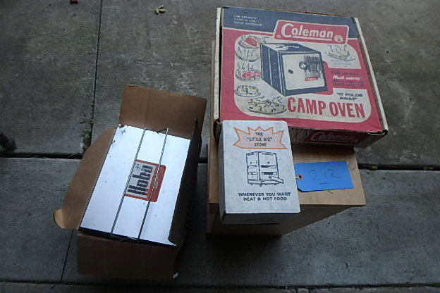 lot 242 image: Camp Oven, Hobo Oven, Stove