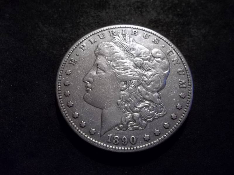 lot 39 image: 1890 S  Morgan Silver Dollar