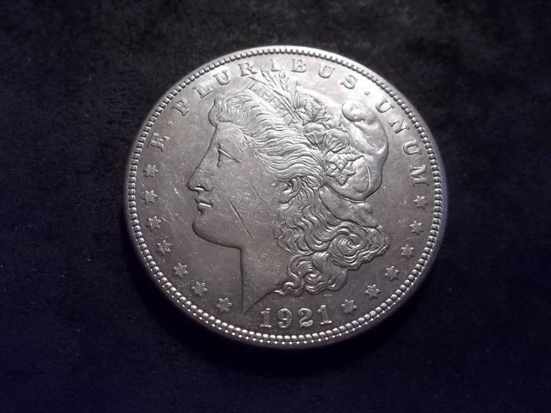 lot 70 image: 1921 S Morgan Silver Dollar