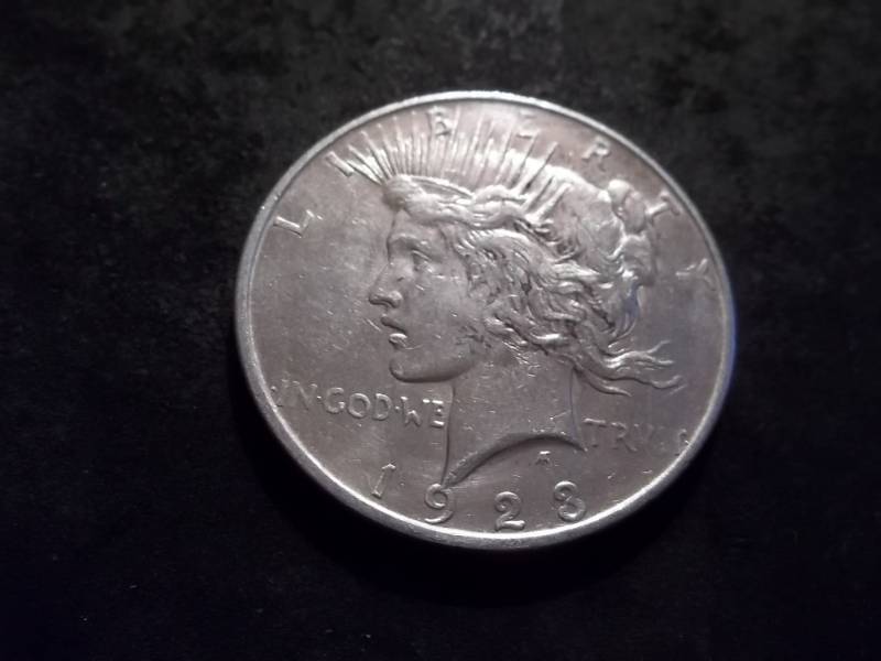 lot 82 image: 1923 Peace Silver Dollar