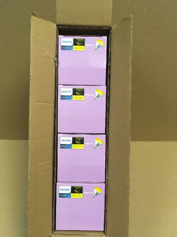 lot 13 image: Lot of 4 90-Watt Equivalent PAR38 LED Flood Yellow New