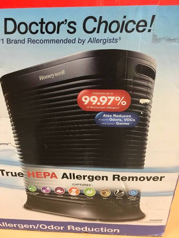 lot 19 image: Honeywell Air Purifier used in working condition