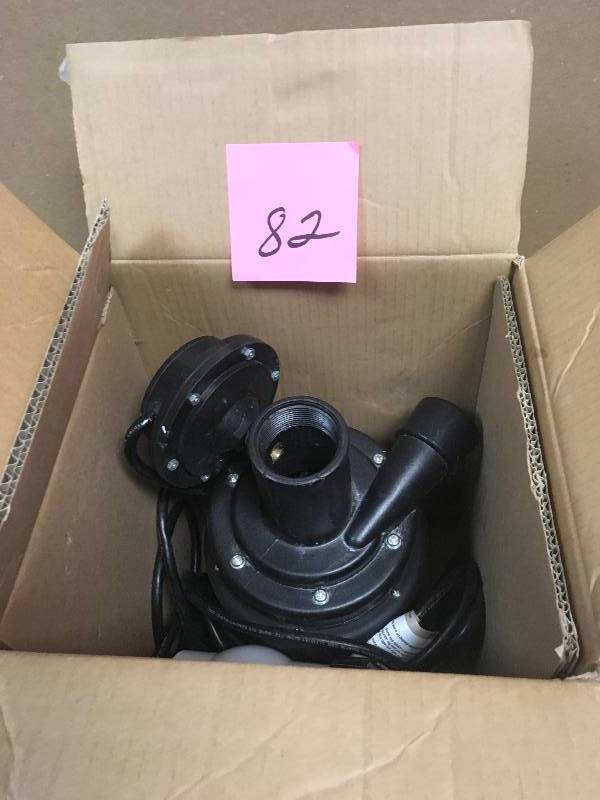lot 82 image: EVERBILT 13 HP Automatic Utility Pump  in good working condition