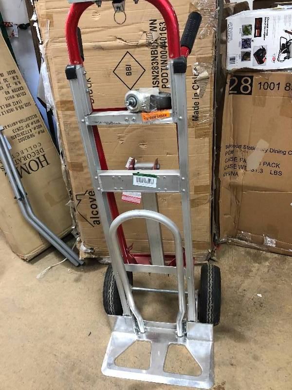 lot 134 image: Milwaukee Hand Trucks 60137 4-in-1 Hand Truck used in good condition