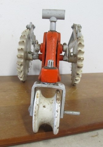 lot 138 image: Vintage THOMPSON Iron Walking Tractor Sprinkler