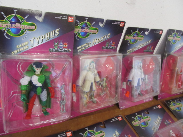 lot 143 image: Lot of Mint on Card BEETLEBORG Action Figures
