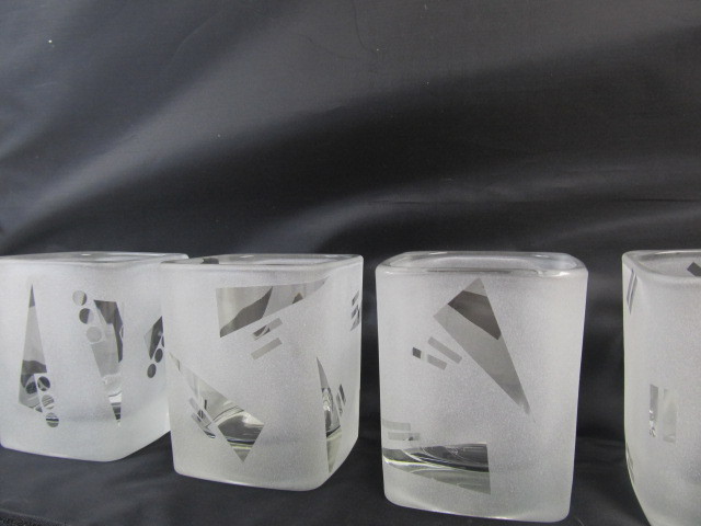 lot 12 image: Set of 4 Vintage Signed Frosted Crystal Lowball WhiskeyRocks Glasses