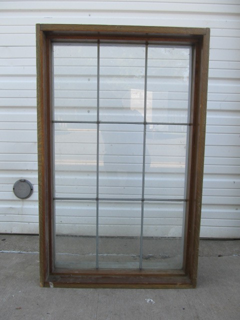 lot 24 image: Large Antique 9-Panel Leaded Glass Window