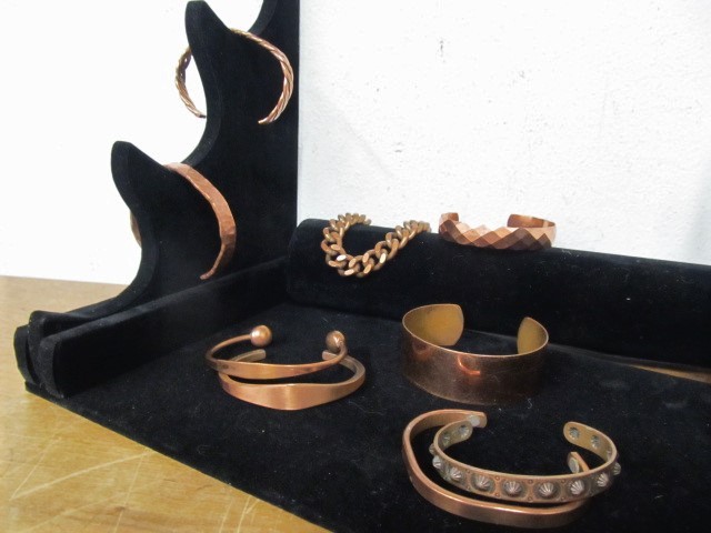 lot 28 image: Lot of Vintage Solid Copper Bracelets