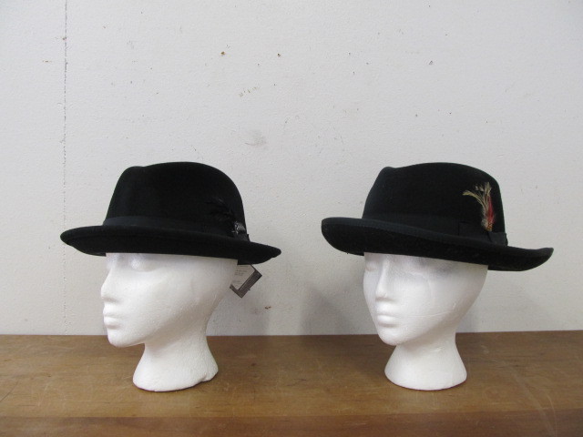 lot 74 image: 2 BRAND NEW wTags Mens Fedora Hats - Size XL