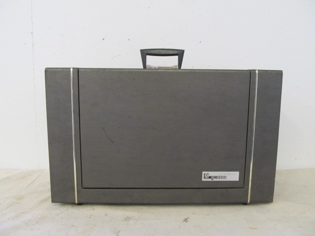 lot 99 image: Vintage MAGNAVOX Portable Phonograph Record Player