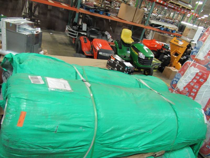 lot 44 image: 2 ROLLS OF MAINSTREAM IVY ARTIFICIAL TURF 6 X 100