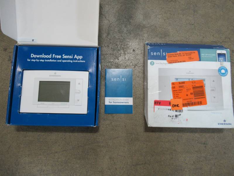 lot 90 image: EMERSON SENSI WI-FI THERMOSTAT FOR SMART HOME