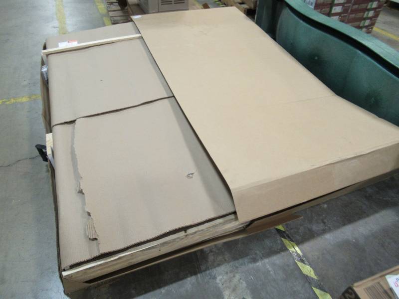 lot 118 image: MMI DOOR 64 IN. X 80 IN. CARROLLTON RIGHT-HAND INSWING 2-LITE DECORATIVE GLASS 2-PANEL PAINTED STEEL PREHUNG FRONT DOOR