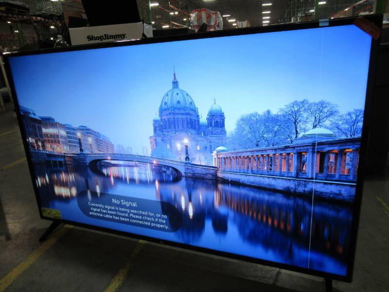 lot 146 image: LG ELECTRONICS 65-INCH 4K ULTRA HD SMART LED TV (2017 MODEL) WITH REMOTE