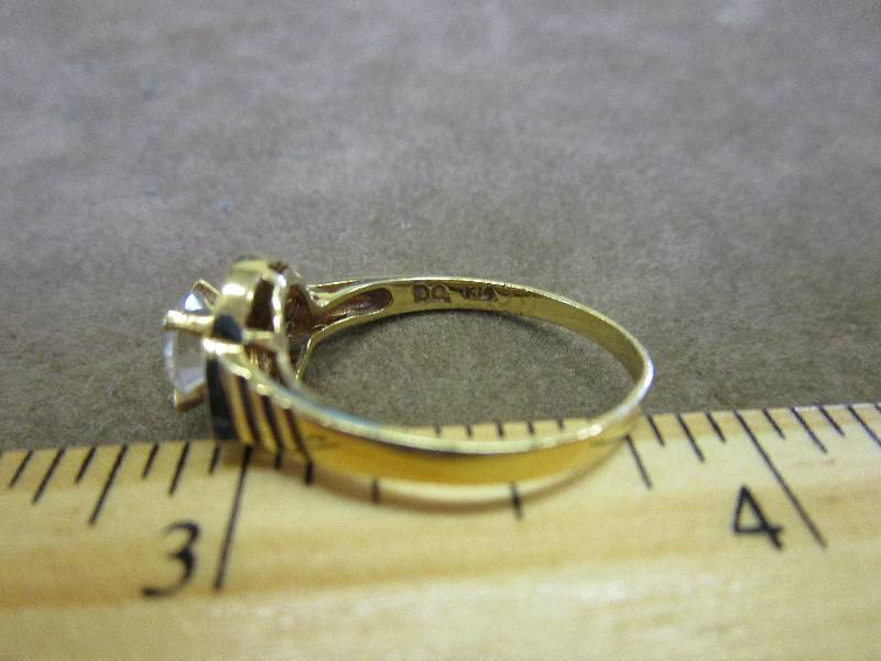 lot 114 image: 14K DIAMONIQUE CZ SIZE 9 RING