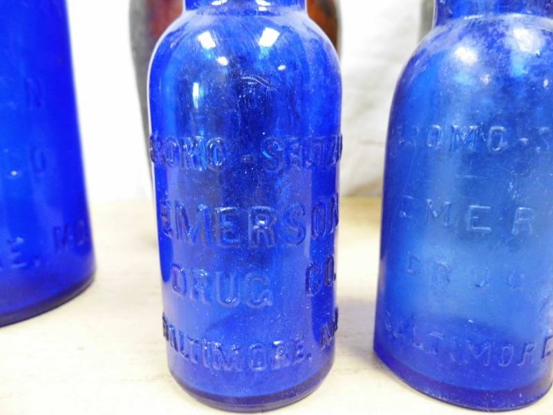 lot 8 image: Antique Bottles