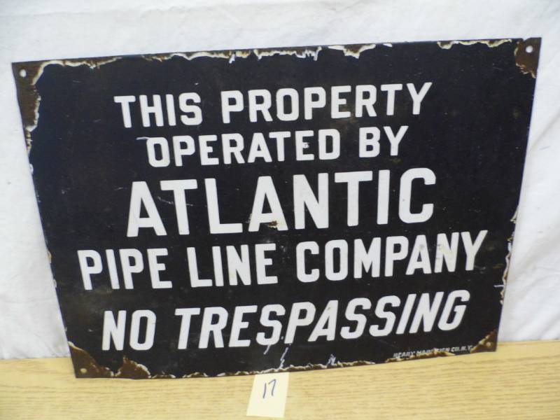 lot 17 image: Metal Atlantic Sign