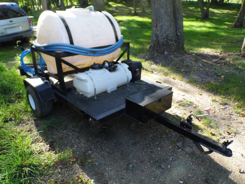 lot 49 image: RV Sewage Pumping Trailer
