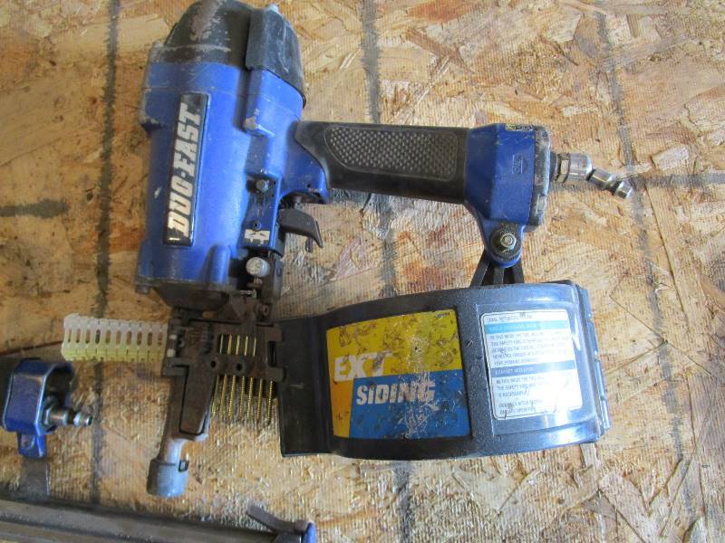 lot 35 image: Duo-Fast Nailer & Stapler