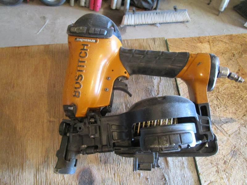 lot 37 image: Bostitch & Ridgid Nailers