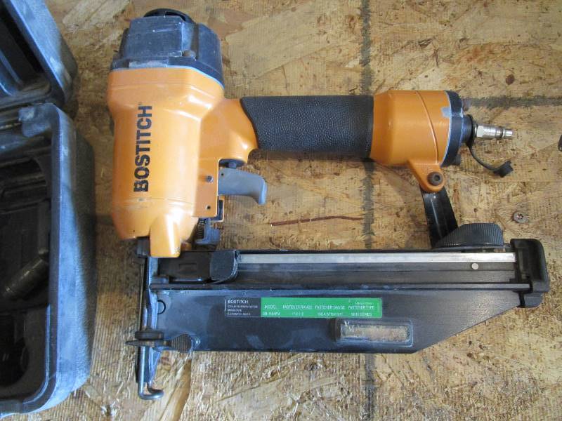 lot 41 image: (2) Bostitch Nailers