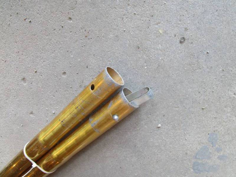 lot 60 image: (2) Float Handles 10