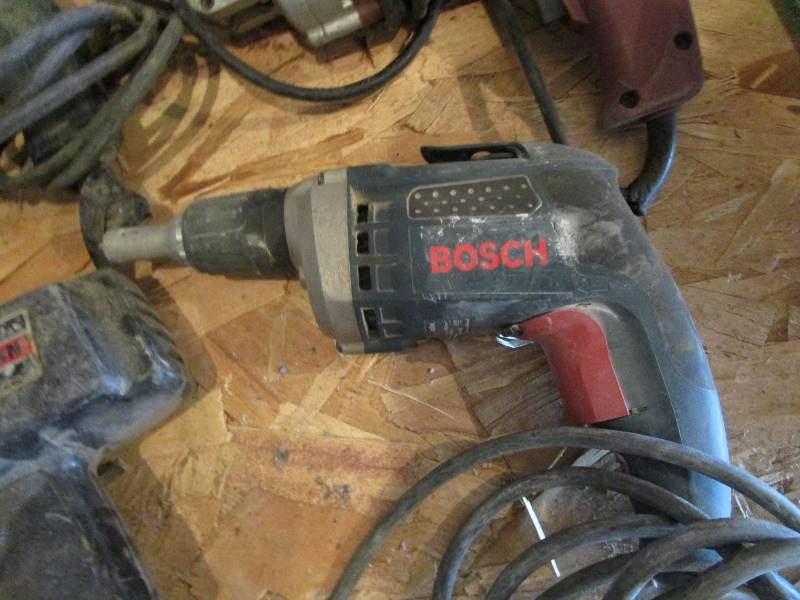lot 87 image: Bosch Screw Gun, Tool Shop Shear, B&D Craftsman Drills