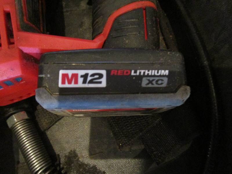 lot 108 image: Milwaukee Cordless Grease Gun