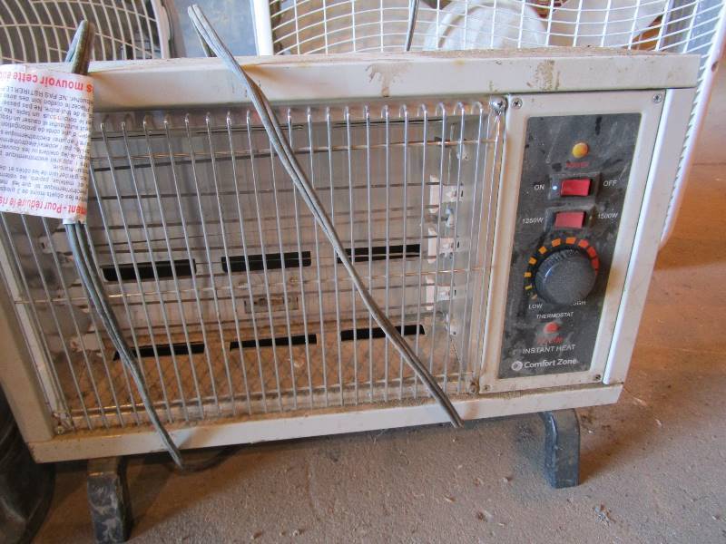 lot 117 image: (3) Fans (1) Jobsite Heater