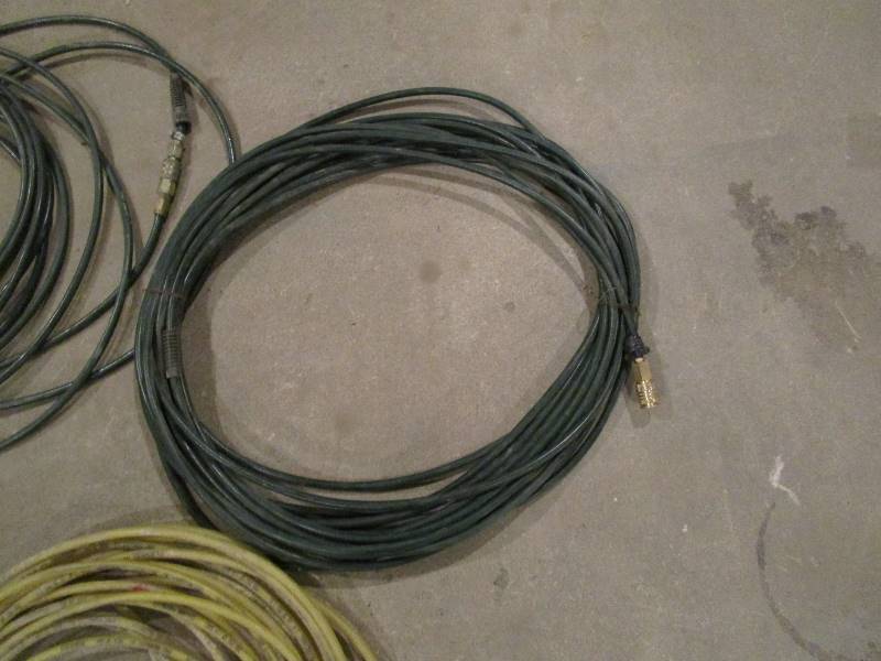 lot 160 image: (5) Air Hoses