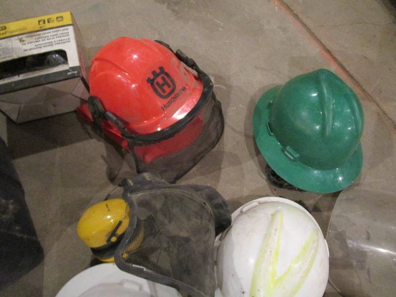 lot 174 image: Hard Hats, Misc Tools, Nails