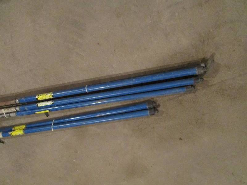 lot 192 image: (6) Joist Jacks