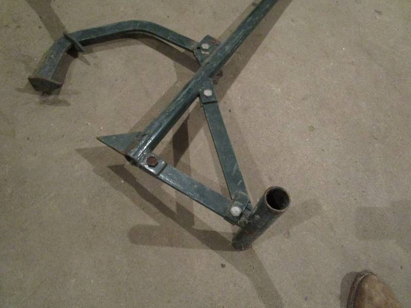 lot 195 image: (2) Log Rollers