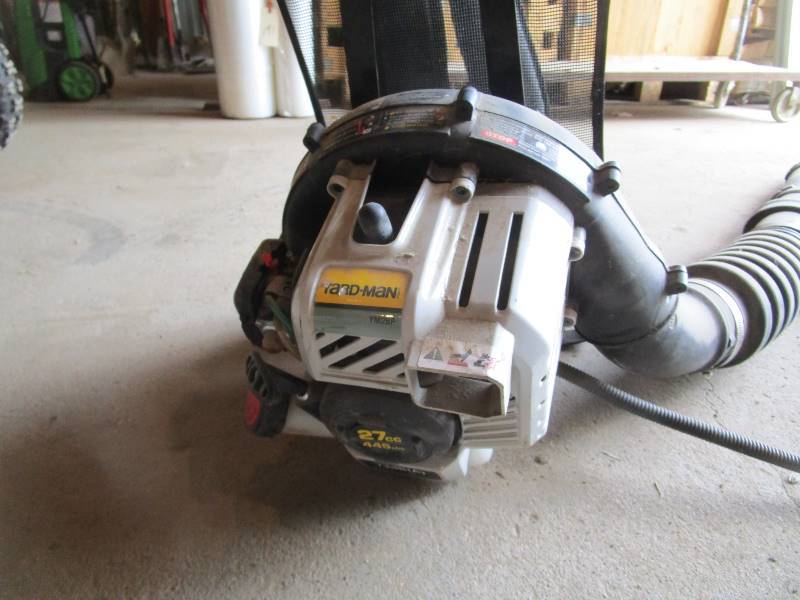 lot 214 image: Yardman Backpack Blower