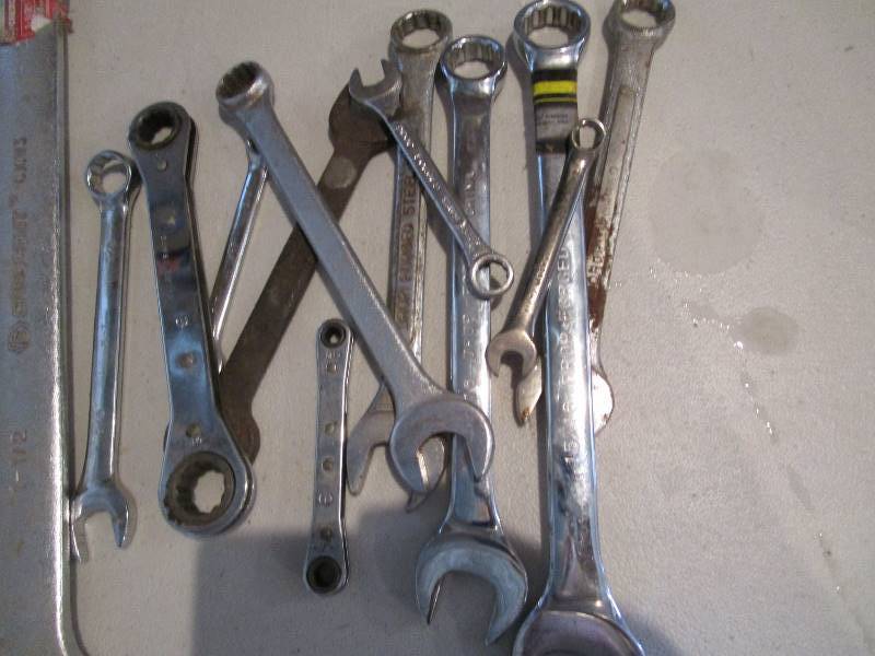 lot 223 image: Misc Wrenches up to 1 58