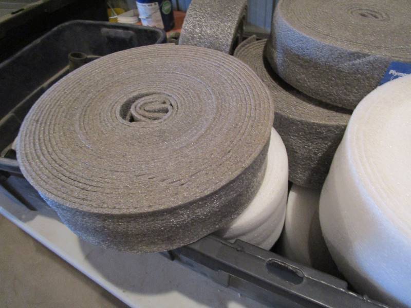 lot 265 image: Tote of Foam Sill Tape & Foam Sealant Tape