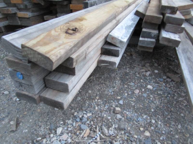 lot 366 image: Lot of Lumber (see pics)