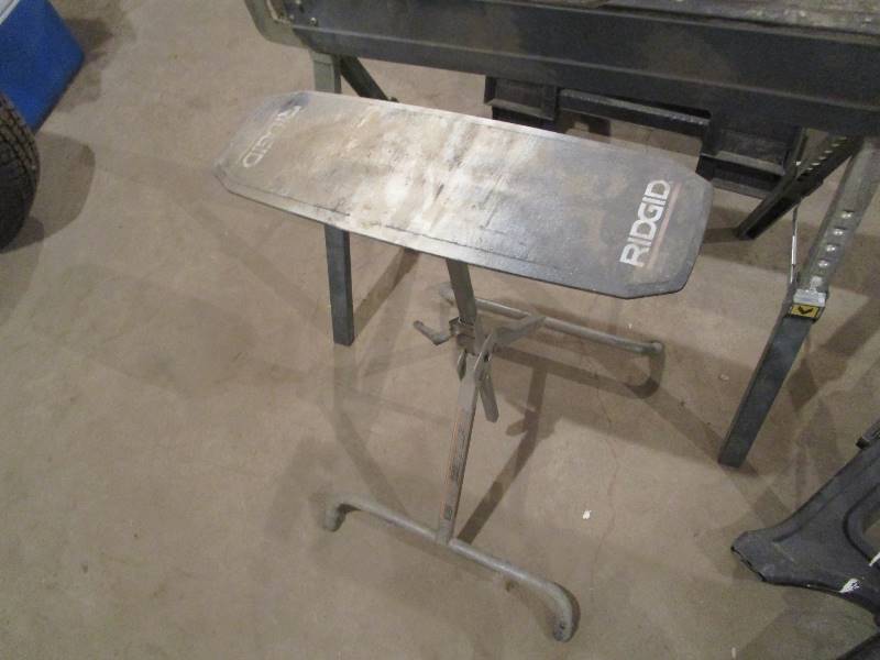 lot 289 image: (10) Sawhorses