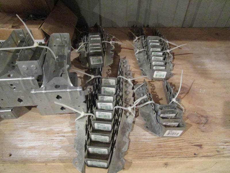lot 298 image: Misc Joist Hangers