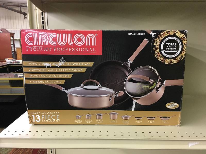 Circulon 13-PC Hard Anodized Cookware, Retail $199.99