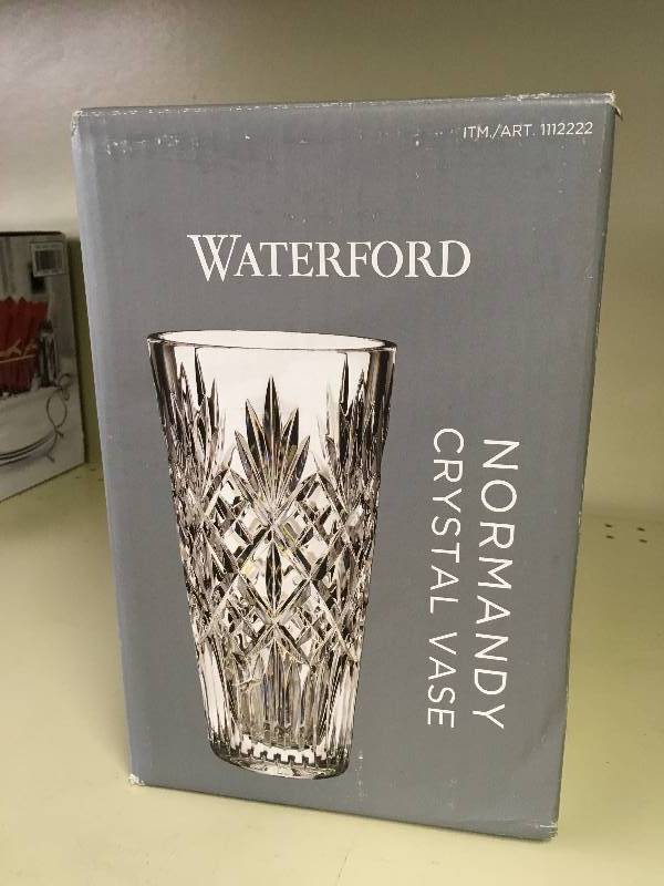Waterford Crystal Vase, Retail $69.99