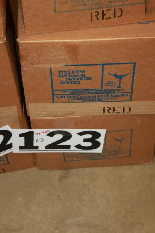 300 Red Gift Boxes (7 x 4 x 4)