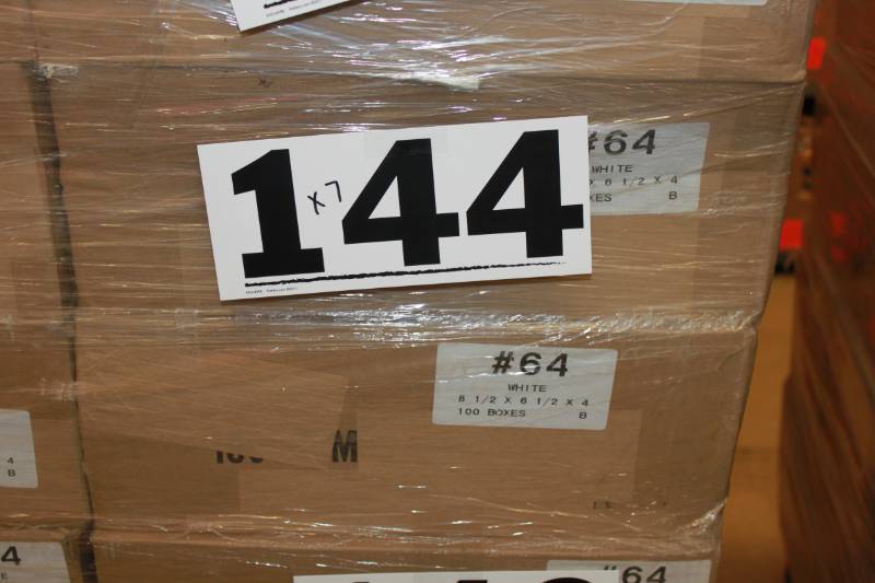 700 White Gift Boxes (8-12 x 6-12 x 4)