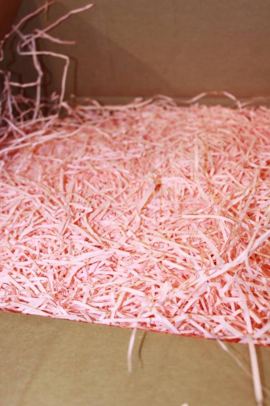 4 Cases Bulk Shred in Metallic Hunter Green & Light Pink