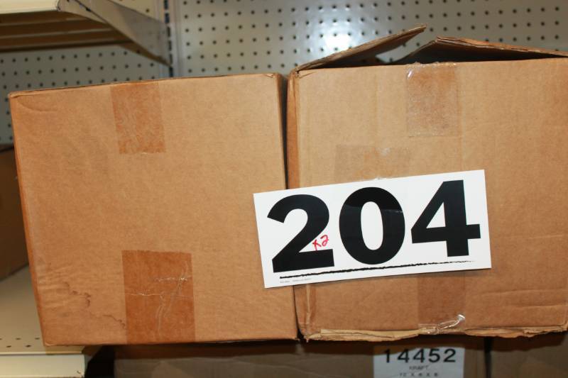 200 White 2 Piece Pop Up Boxes (10 x 10 x 2)