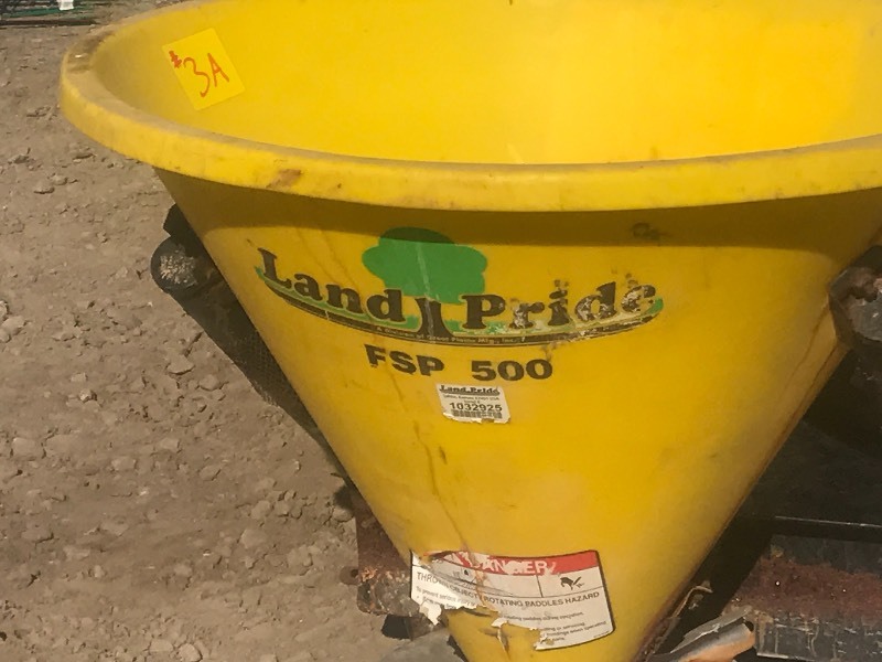 lot 3A image: Land-Pride Three Point Spreader