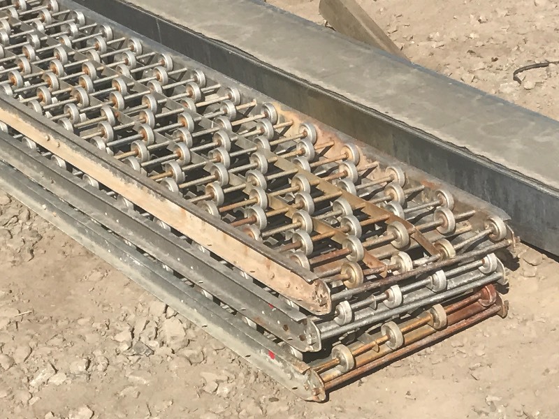 lot 15 image: (3) Roller Sections & (1) 20ft Conveyor