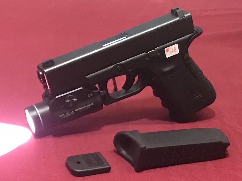 lot 28 image: Glock 23 Generation-3 Pistol