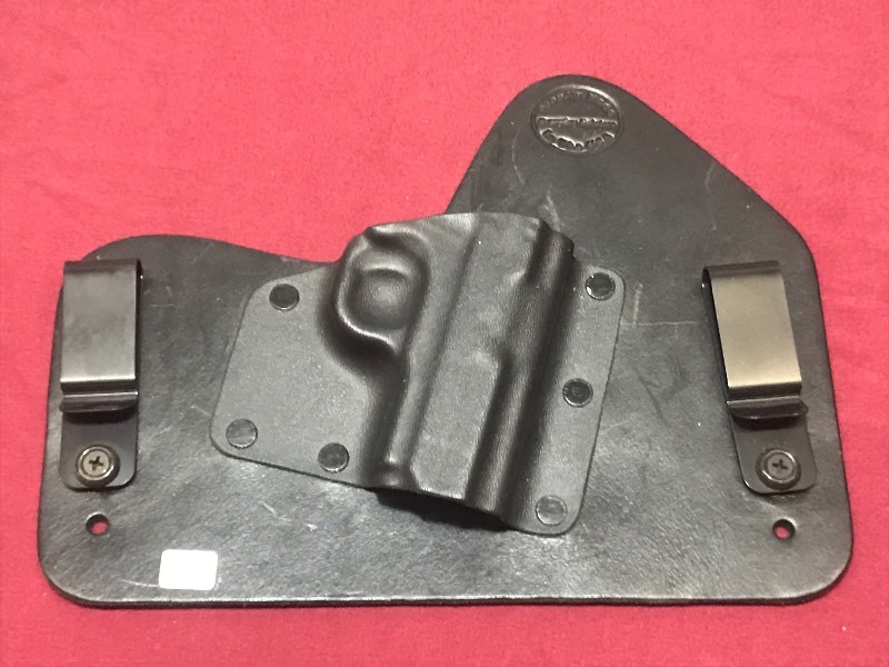 lot 36 image: Everyday Holsters Ruger LCP Holster